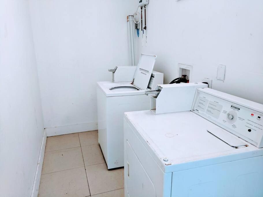 A2 - Endless Summer Vacation Rentals - 3 Bedroom Apartment Close To Casino Fort Lauderdale Extérieur photo