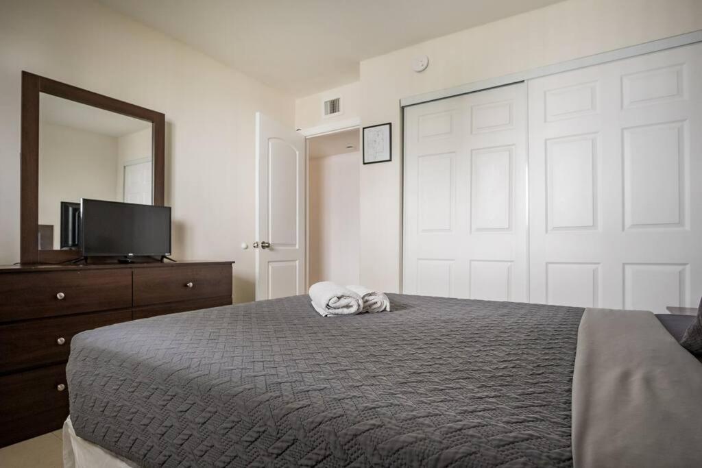 A2 - Endless Summer Vacation Rentals - 3 Bedroom Apartment Close To Casino Fort Lauderdale Extérieur photo